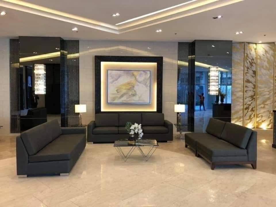 One Bedroom Condo Unit Fame Residences Manila Exterior foto